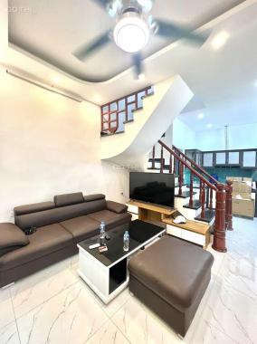 CẦN BÁN GẤP CĂN NHÀ 32M2, 2 TẦNG GIÁ 1,8 TỶ, ĐƯỜNG LĨNH NAM