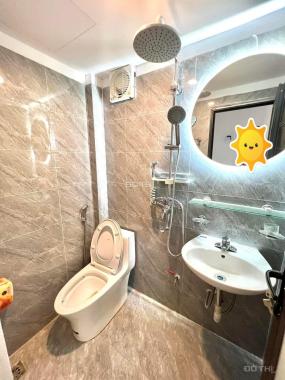 CẦN BÁN GẤP CĂN NHÀ 32M2, 2 TẦNG GIÁ 1,8 TỶ, ĐƯỜNG LĨNH NAM