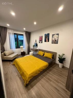 Bán gấp nhà Thái Thịnh – 5 Tầng – 6 ngủ - chỉ 7.9 tỷ- ô tô đỗ cửa ngày đêm 50m2