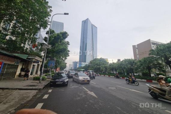 Hiếm, nhà 3 tầng oto vào nhà phố Liễu Giai, Ba Đình. 142m2 31tỷ. Mặt tiền lớn, xây tòa căn hộ