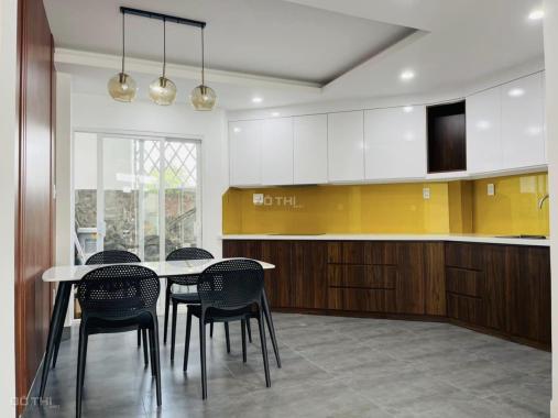 Nhà Đẹp!!! HXH Huỳnh Tấn Phát, P Phú Mỹ Q7. 5m x 10m. 5 tầng. Sổ vuông 7,8 tỷ