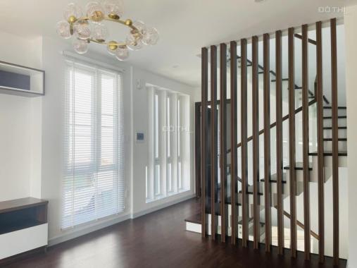 Nhà Đẹp!!! HXH Huỳnh Tấn Phát, P Phú Mỹ Q7. 5m x 10m. 5 tầng. Sổ vuông 7,8 tỷ