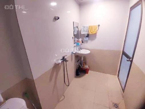 Bán nhà tập thể Tân Mai-Kim Đồng, 65m2, ô tô đỗ, nội thất đẹp, ở ngay. Giá 1,69 tỷ