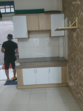 ❤❤cho thuê nhà nguyên căn - HXH 49 phạm Hữu Lầu Q 7- Dt 5x10 - 2pn - Giá rẻ 4.5triệu