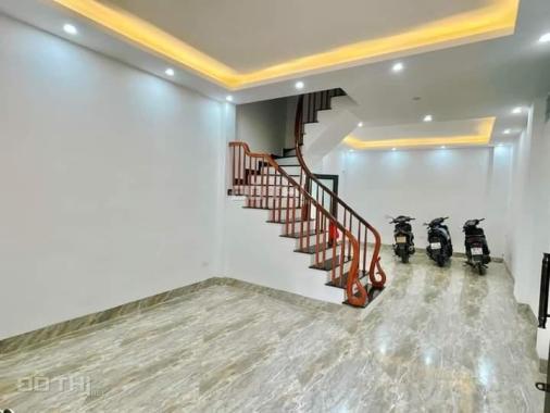 Bán nhà dòng tiền 10 phòng cho thuê phố trần quốc vượng