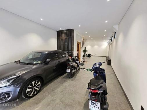 Nhà Long Biên, thiết kế đẹp, nội thất VIP, oto tránh đỗ, rẻ bằng giá bán đất