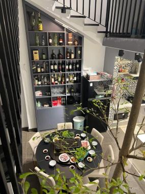 Nhà Long Biên, thiết kế đẹp, nội thất VIP, oto tránh đỗ, rẻ bằng giá bán đất