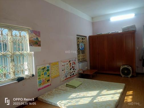 Bán nhà Tây Sơn ngay NTS giá chưa tới 5 tỷ có thương lượng, DT 50m2 ngõ vào rộng rãi