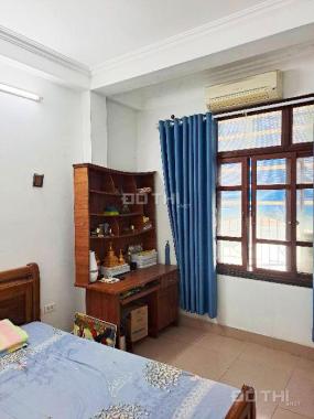 Bán nhà Lê Trọng Tấn, 36m2 x 4.5 tầng đẹp, ở-kinh doanh tốt, ô tô gần nhà. Giá 3,85 tỷ