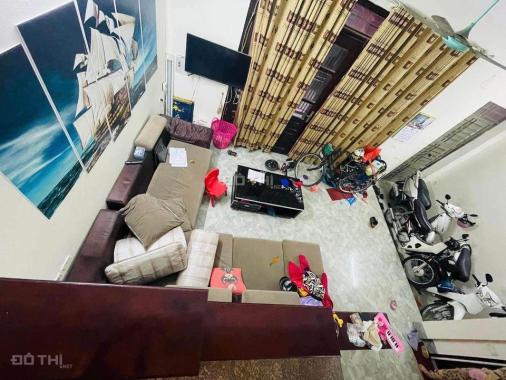 Bán gấp nhà Đặng Tiến Đông - 40m2 - ô tô tránh - 2 mặt ngõ - 5 tầng