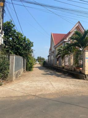 Bán Nhà góc 2 mặt tiền gần chợ Hoà Phú, Buôn ma thuột, đắk lắk