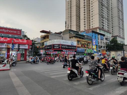 Bán nhà tập thể mặt phố ngã tư Tân Mai - Kim Đồng, 65m2 2PN, đẹp, ô tô đỗ. Giá 1,58 tỷ