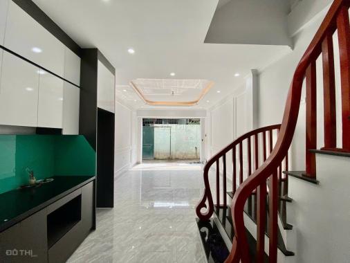 Bán nhà 7 tầng thang máy ôtô đỗ cửa phố xuân la
