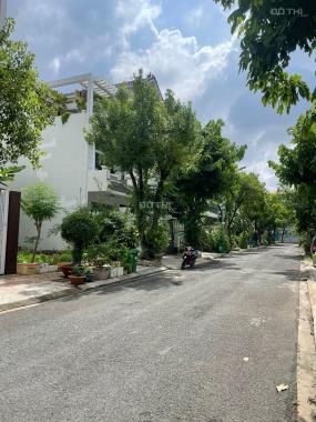 Bán đất nhà phố khu dân cư ven sông Sadeco, Nguyễn Văn Linh,P.Tân Phong,Quận 7