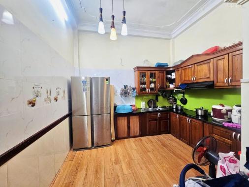 Siêu phẩm:Bán nhà Đặng Văn Ngữ- Quận Đống Đa.Lô Góc- ở ngay.DT 38m x5Tầng