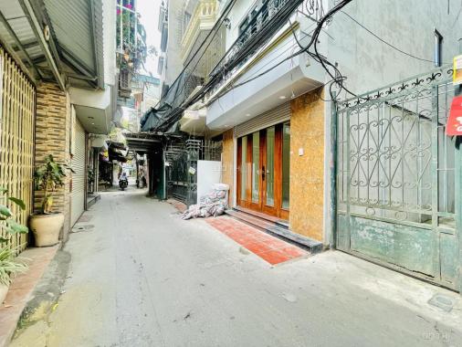 Siêu Phẩm: Bán Nhà Mặt Hồ Ba Mẫu. Ngõ Rộng, Gần Oto. 54m Nhỉnh 6 tỷ.