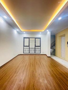 Bán nhà 6 tầng thang máy xây mới ngõ 84 Ngọc Khánh Ba Đình, 40m2 chỉ 6.8 tỷ gần phố