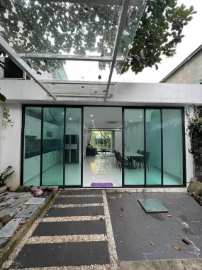 Cho thuê biệt thự nhà vườn 400m2 đẹp như ảnh chỉ việc ở làm văn phòng, SPA