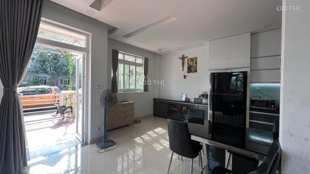 Bán nhà tại Đường Bưng Ông Thoàn, Phú Hữu, Quận 9, Hồ Chí Minh diện tích 111.12m2 giá 11,5 tỷ