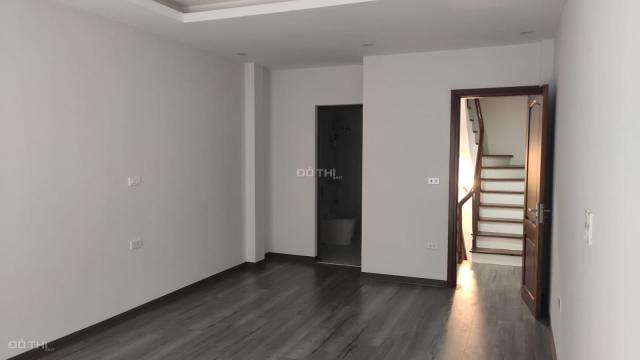 Bán Nhà 18 Ngõ 38/75 Vĩnh Phúc – Hoàng Hoa Thám, Ngõ Ba Gác, Nhà Mới DT: 30m/5 Tầng/3.9 Tỷ