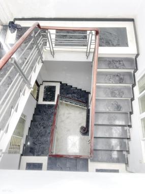 Cần bán nhà 1 lầu vị trí kinh doanh mua bán mặt tiền số 213 Lâm Văn Bền, Q7