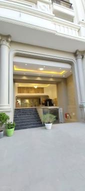 Giảm mạnh 5 tỷ bán gấp toà CHDV 60 phòng mặt tiền Nguyễn Văn Linh, Quận 7