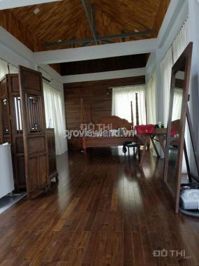 Bán biệt thự dân dã, như Resort, 19x38m, view sông, hồ bơi + sân vườn rộng