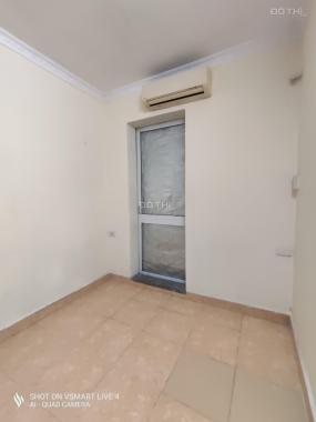 Cho thuê căn hộ đầy đủ tiện nghi 70m2 2p ngủ ở 815 Giải Phóng