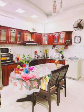 Bán nhà mặt tiền Lê Đình Dương, gần Nguyễn Văn Linh, Q.Hải Châu, DT 67m2 3 tầng