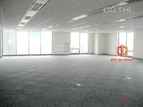 Mặt bằng cho thuê đường Đồng Khởi 1360m2 ngang 21m đoạn sầm uất giá 150 triệu/tháng