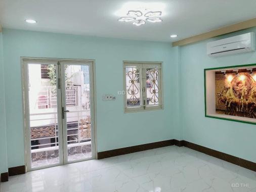 HẺM XE HƠI ĐINH TIÊN HOÀNG - 1 PHÚT SANG QUẬN 1  - 3 TẦNG BTCT NGANG BỀ THẾ - NHỈNH 4 TỶ