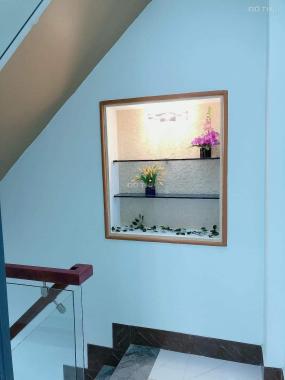 HẺM XE HƠI ĐINH TIÊN HOÀNG - 1 PHÚT SANG QUẬN 1  - 3 TẦNG BTCT NGANG BỀ THẾ - NHỈNH 4 TỶ