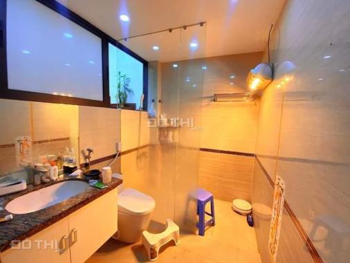 Bán nhà 70m2 gara ôtô kinh doanh sầm uất phố dương quảng hàm