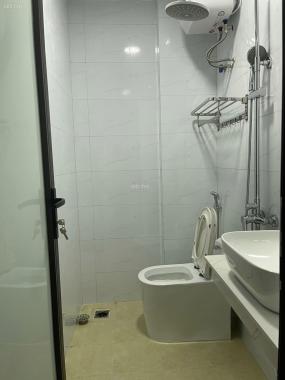 Bán nhanh mảnh đất ngõ Nghi Tàm, giá 2.6 tỷ, 44m2, ngõ gần