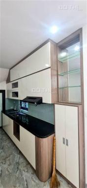 Bán gấp nhà phố Phương Mai, ô tô đỗ cửa, kinh doanh, 5 tầng, MT 5m giá 4,5 tỷ TL