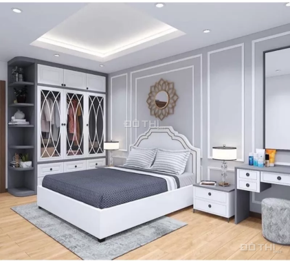 Bán nhà Chương Dương Độ, DT: 28m2 x 4.5 tầng, MT: 4m, lô góc, SĐCC, 2.85 tỷ