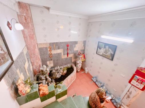 Bán nhanh nhà Phương Mai, 5 tầng, MT 7m, kinh doanh, ô tô đỗ cửa, 30m2, giá nhỉnh 4 tỷ TL