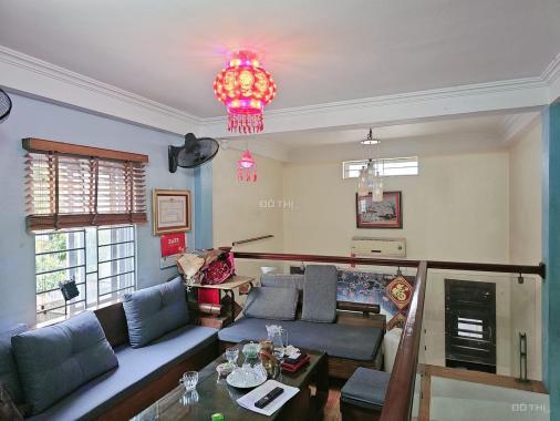 Nhà đẹp Phú Lãm, Hà Đông, 32m2, dân xây, ngay sau Đại Học Đại Nam