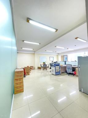 Bán gấp toà nhà Văn Phòng 6 tầng mặt tiền Cư Xá Ngân Hàng, Q7