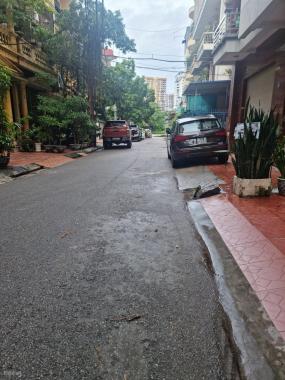 Bán nhà Giải Phóng, ngõ to như phố, 46m2, 7 tỷ lh 0972192316