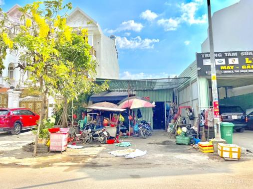BÁN NHANH LÔ ĐẤT VỊ TRÍ ĐẸP DT:7x24m MẶT TIỀN SAVIMEX PHÚ THUẬN, Q7