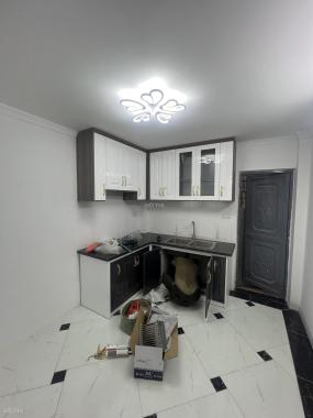 Bán căn hộ dịch vụ cho thuê tại phường Phú Diễn, Bắc Từ Liêm, Hà Nội xây dựng 6,5 tầng, 17 phòng