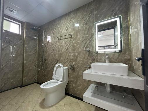 Bán căn hộ dịch vụ cho thuê tại phường Phú Diễn, Bắc Từ Liêm, Hà Nội xây dựng 6,5 tầng, 17 phòng