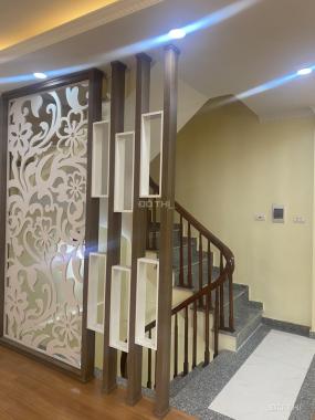 Bán nhà 5 tầng làng Ngâu, mua năm ngoái chưa về ở ngày nào. Giá 3 tỉ. LH 0941 488 668