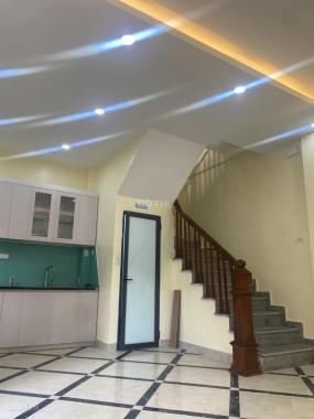 Bán nhà 5 tầng làng Ngâu, mua năm ngoái chưa về ở ngày nào. Giá 3 tỉ. LH 0941 488 668