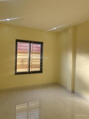 Bán nhà 5 tầng làng Ngâu, mua năm ngoái chưa về ở ngày nào. Giá 3 tỉ. LH 0941 488 668