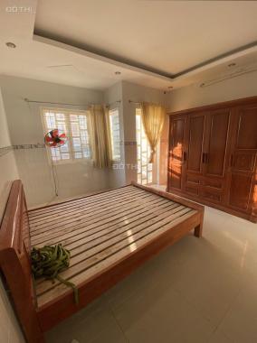 NHÀ 104 M²- 1 TRỆT, 1 LẦU 4 PHÒNG TRỌ LỐI ĐI RIÊNG, NGAY SIÊU THỊ METRO, BÁN GẤP 7T9
