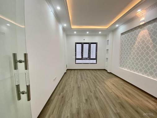 Bán nhà ngõ Linh Lang, Phan Kế Bính, Liễu Giai, DT38m2x5 tầng mới giá nhỉnh 5 tỷ