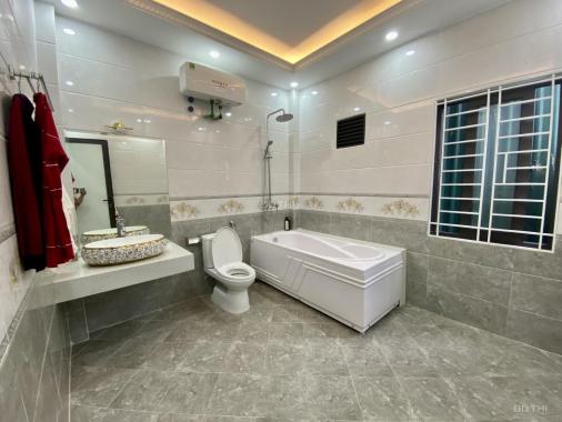 Bán nhà ngõ Linh Lang, Phan Kế Bính, Liễu Giai, DT38m2x5 tầng mới giá nhỉnh 5 tỷ