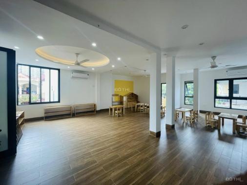 Hàng xóm Ngoại Giao Đoàn - thang máy - ô tô tránh - DT 119m2 x 8m MT chỉ 20.5 tỷ.